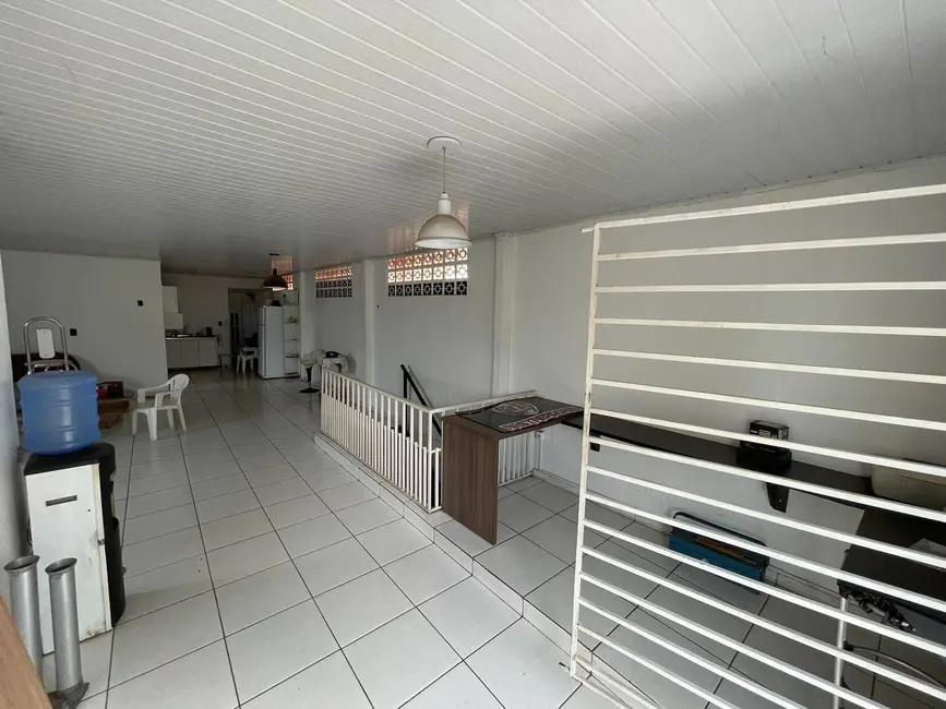 Sala Comercial à venda, 400m2 em Jardim Tropical, Cuiaba - MT - imagem 2 Foto 2 de Sala Comercial à venda, 400m2 em Jardim Tropical, Cuiaba - MT