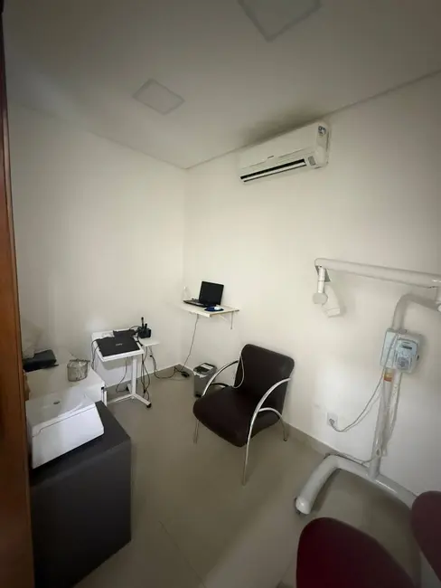 Sala Comercial à venda, 519m2 em Cristo Rei, Varzea Grande - MT - imagem 9 Foto 9 de Sala Comercial à venda, 519m2 em Cristo Rei, Varzea Grande - MT