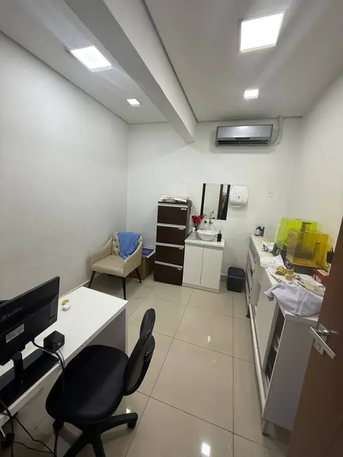 Sala Comercial à venda, 519m2 em Cristo Rei, Varzea Grande - MT - imagem 7 Foto 7 de Sala Comercial à venda, 519m2 em Cristo Rei, Varzea Grande - MT