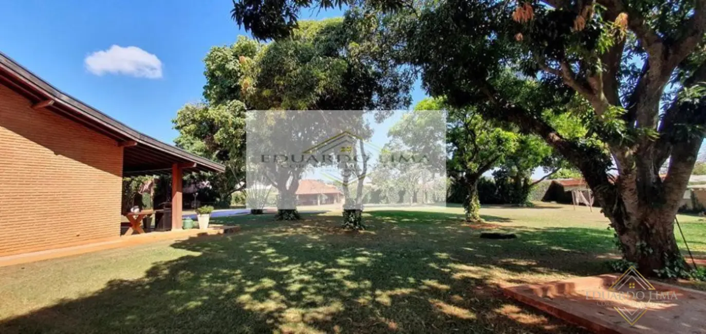 Casa com 4 quartos à venda, 2065m2 em Santa Cruz Do Rio Pardo - SP - imagem 4 Foto 4 de Casa com 4 quartos à venda, 2065m2 em Santa Cruz Do Rio Pardo - SP