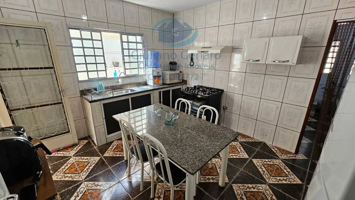 Foto 5 de Casa com 4 quartos à venda, 238m2 em Loteamento Terras de São Pedro e São Paulo, Salto - SP