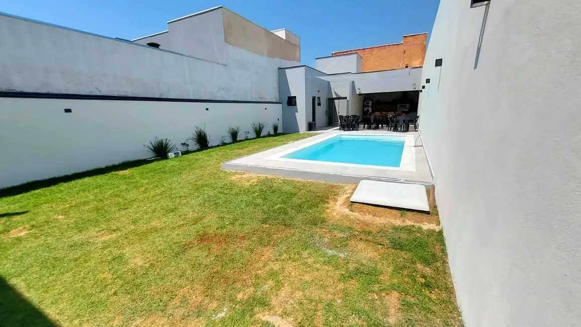 Foto 3 de Sala Comercial à venda, 200m2 em Salto - SP