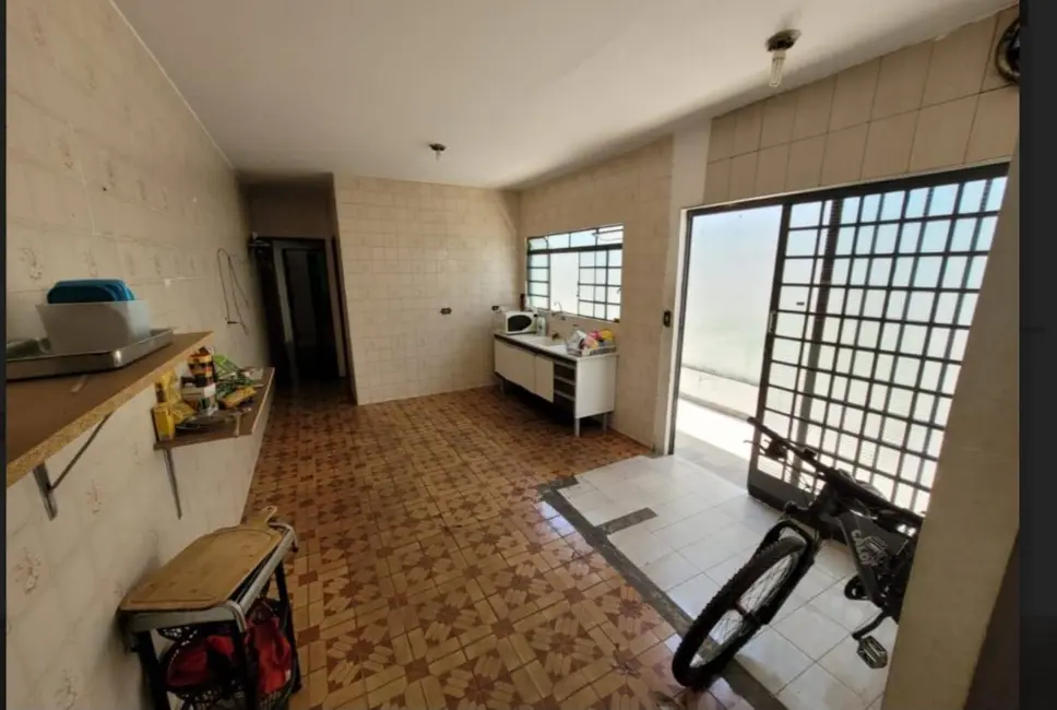 Foto 7 de Casa com 2 quartos à venda, 106m2 em Parque Residencial Rondon, Salto - SP