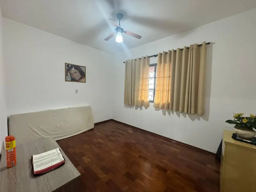 Foto 9 de Casa com 3 quartos à venda, 160m2 em Jardim Sontag, Salto - SP