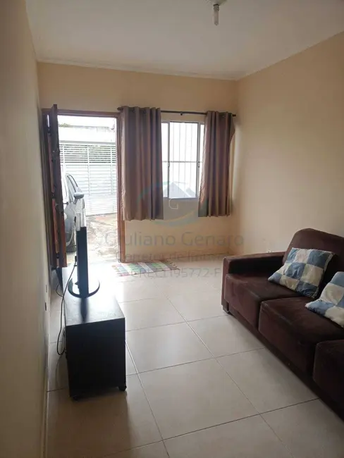 Foto 3 de Casa com 2 quartos à venda, 80m2 em Jardim Santa Marta III, Salto - SP