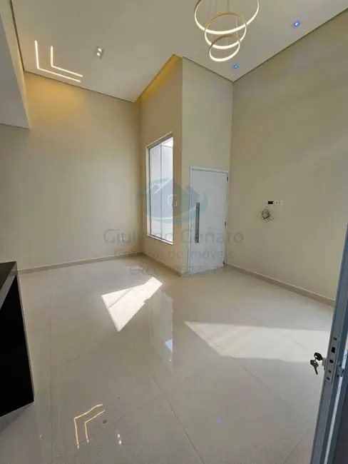 Foto 1 de Casa com 2 quartos à venda, 70m2 em Residencial Parque Laguna, Salto - SP