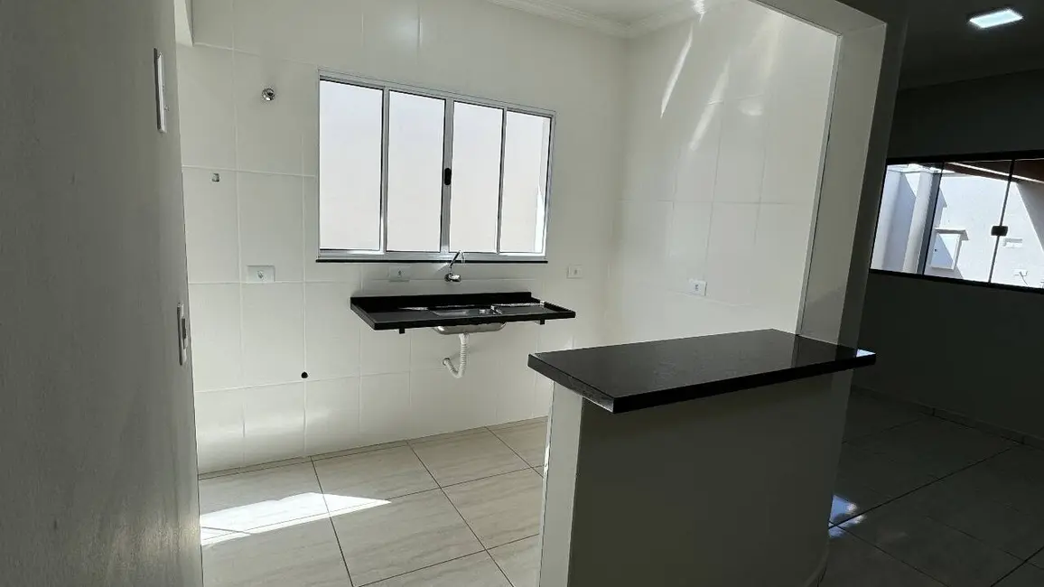 Foto 3 de Casa com 2 quartos à venda, 110m2 em Jardim Santa Marta III, Salto - SP