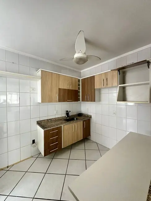 Foto 2 de Apartamento com 2 quartos à venda, 66m2 em Vila Brizzola, Indaiatuba - SP