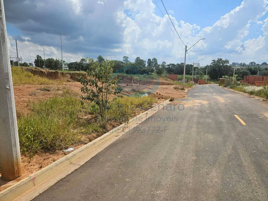 Foto 4 de Terreno / Lote à venda, 175m2 em Olaria, Salto - SP