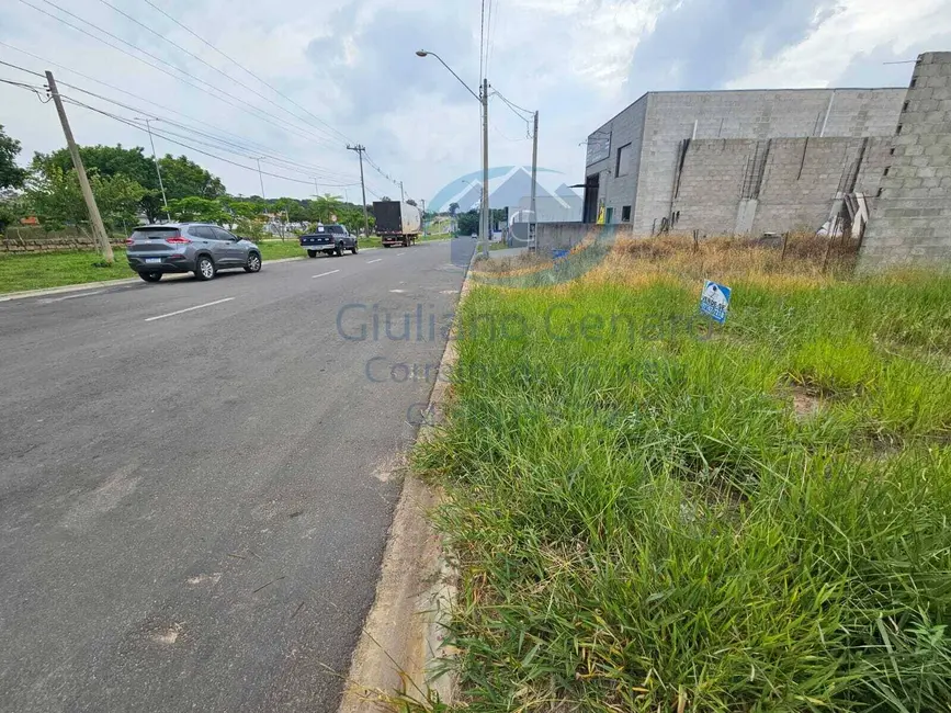 Foto 4 de Terreno / Lote à venda, 250m2 em Salto - SP