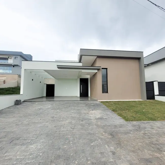Foto 1 de Casa de Condomínio com 3 quartos à venda, 170m2 em Salto - SP
