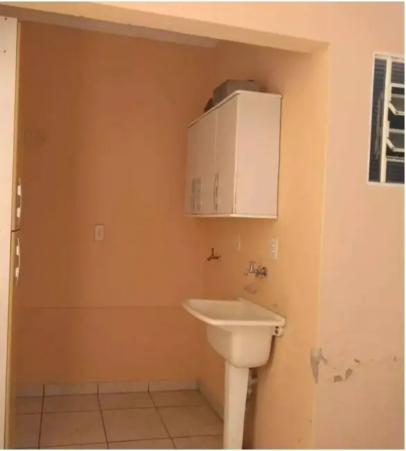 Foto 6 de Casa com 2 quartos à venda, 150m2 em Jardim Planalto, Salto - SP