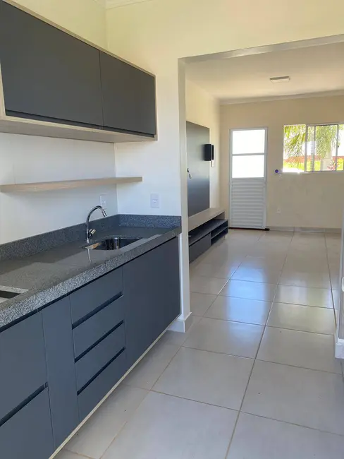 Foto 2 de Casa com 2 quartos à venda, 53m2 em Indaiatuba - SP