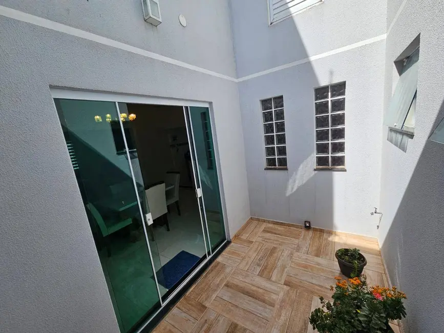 Foto 6 de Casa com 3 quartos à venda, 149m2 em Jardim Europa, Indaiatuba - SP