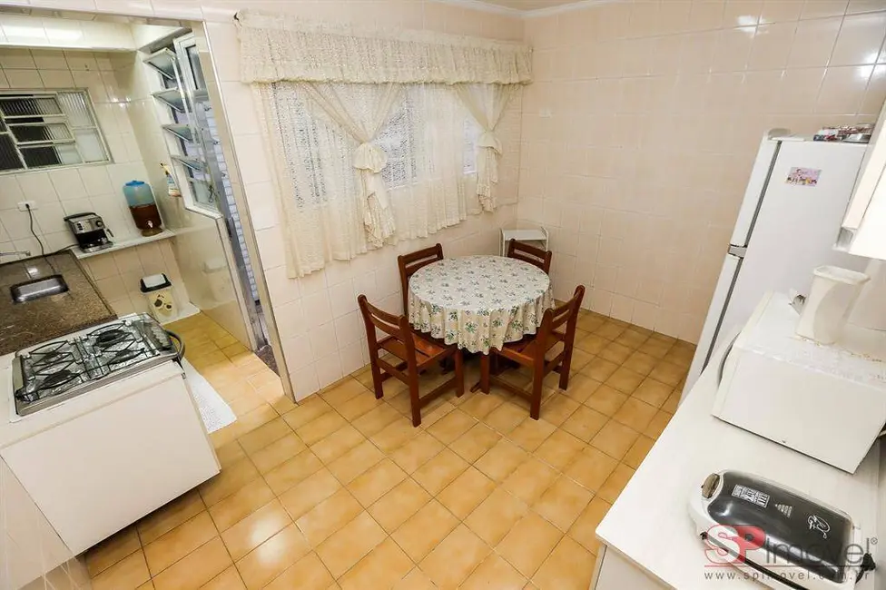 Casa com 2 quartos à venda, 198m2 em Vila Brasilina, São Paulo - SP - imagem 8 Foto 8 de Casa com 2 quartos à venda, 198m2 em Vila Brasilina, São Paulo - SP