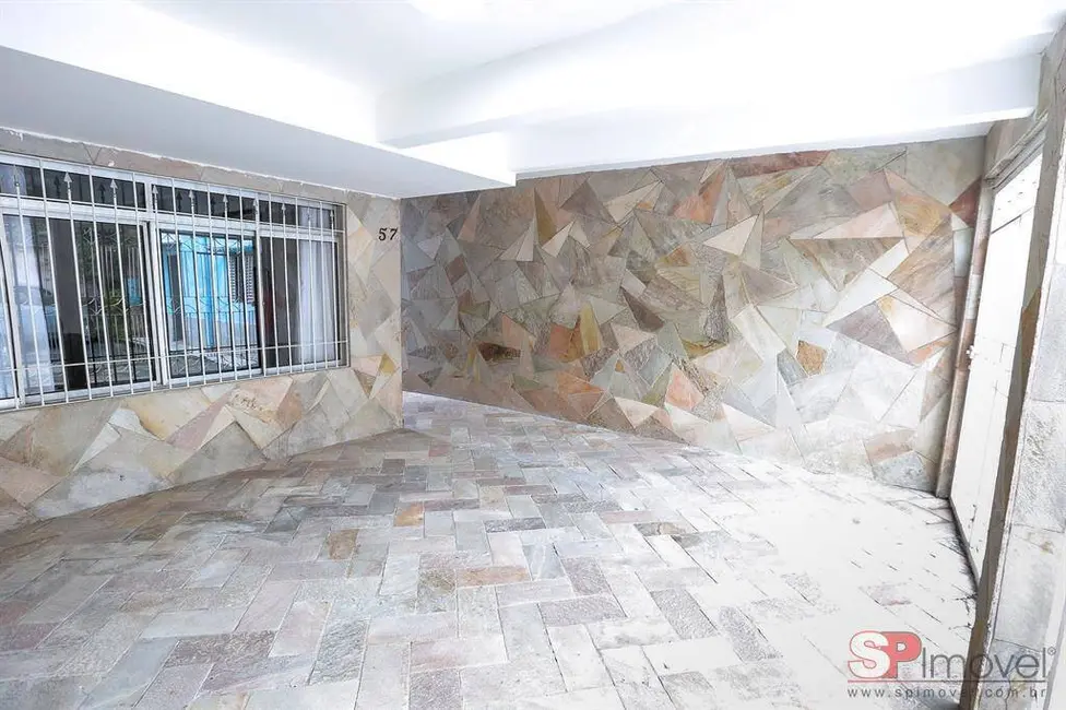 Casa com 2 quartos à venda, 198m2 em Vila Brasilina, São Paulo - SP - imagem 2 Foto 2 de Casa com 2 quartos à venda, 198m2 em Vila Brasilina, São Paulo - SP