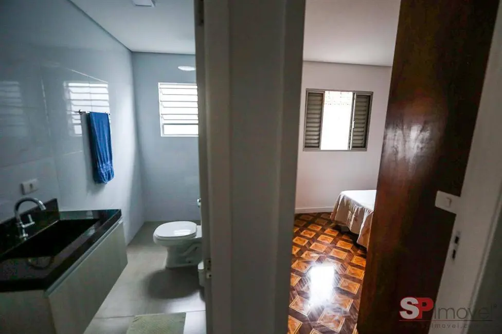 Casa com 2 quartos à venda, 198m2 em Vila Brasilina, São Paulo - SP - imagem 4 Foto 4 de Casa com 2 quartos à venda, 198m2 em Vila Brasilina, São Paulo - SP
