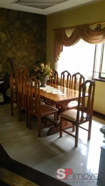 Foto 9 de Casa com 3 quartos à venda, 650m2 em Piracaia - SP