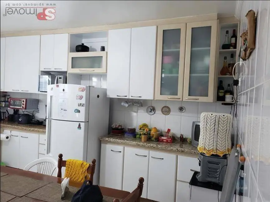 Casa com 3 quartos à venda, 202m2 em Sao Bernardo Do Campo - SP - imagem 7 Foto 7 de Casa com 3 quartos à venda, 202m2 em Sao Bernardo Do Campo - SP