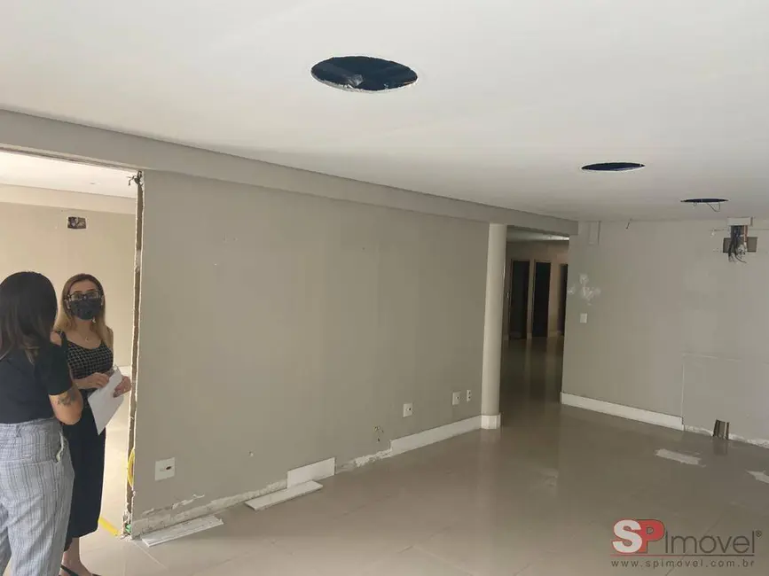Foto 2 de Sala Comercial à venda, 600m2 em Santo Amaro, São Paulo - SP