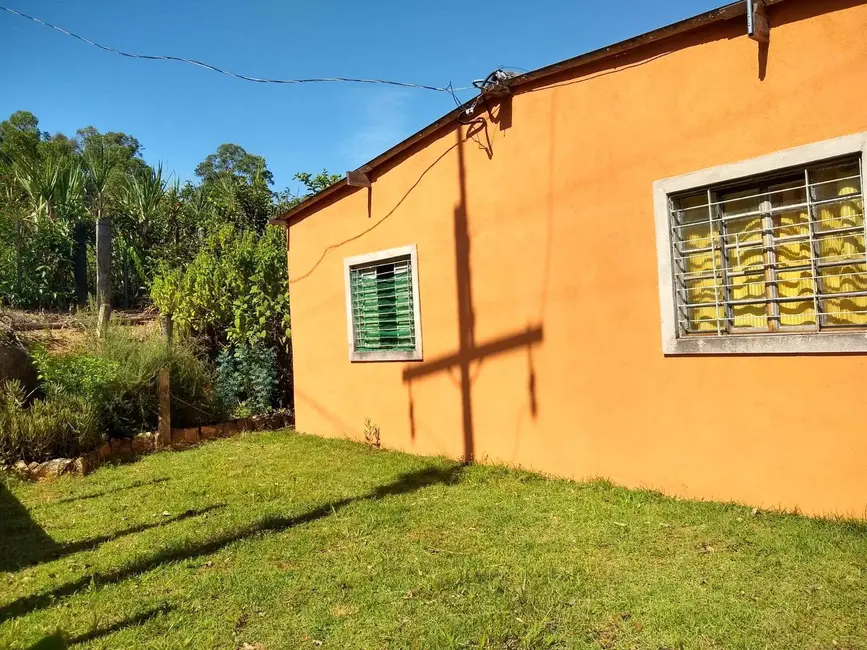 Foto 3 de Chácara com 2 quartos à venda, 250m2 em Área Rural de Bragança Paulista, Braganca Paulista - SP