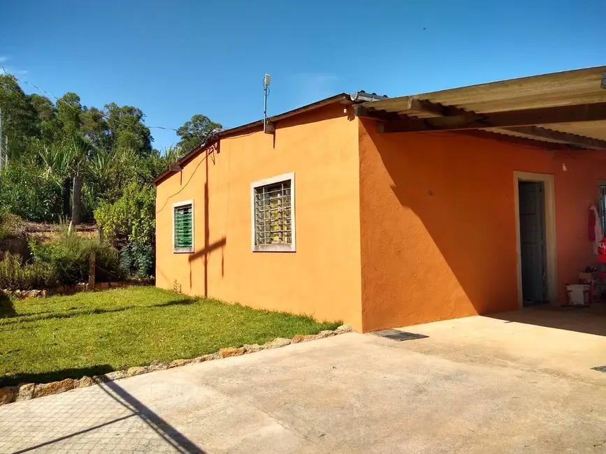 Foto 2 de Chácara com 2 quartos à venda, 250m2 em Área Rural de Bragança Paulista, Braganca Paulista - SP