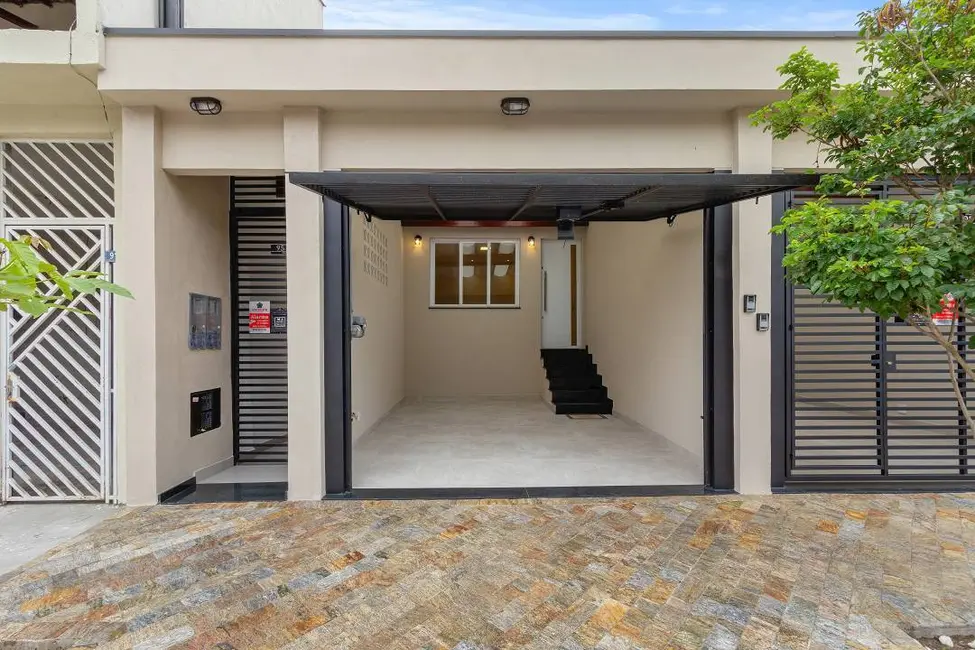 Foto 1 de Casa com 2 quartos à venda, 40m2 em Parque Continental I, Guarulhos - SP