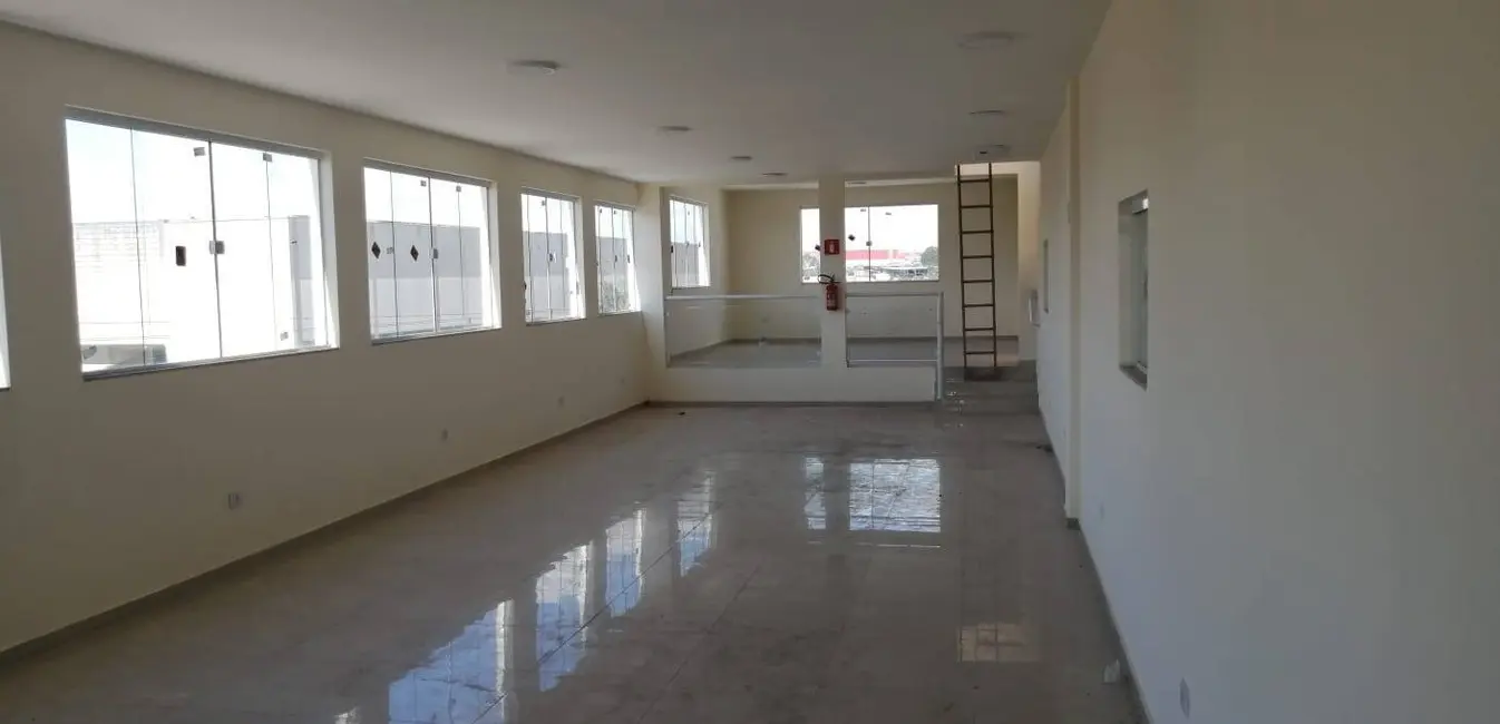 Foto 2 de Sala Comercial à venda e para alugar, 1950m2 em Água Chata, Guarulhos - SP