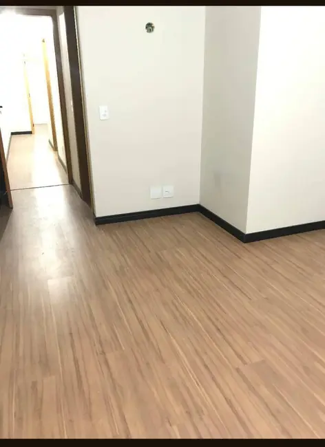 Casa com 3 quartos à venda, 170m2 em Parque Continental II, Guarulhos - SP - imagem 7 Foto 7 de Casa com 3 quartos à venda, 170m2 em Parque Continental II, Guarulhos - SP