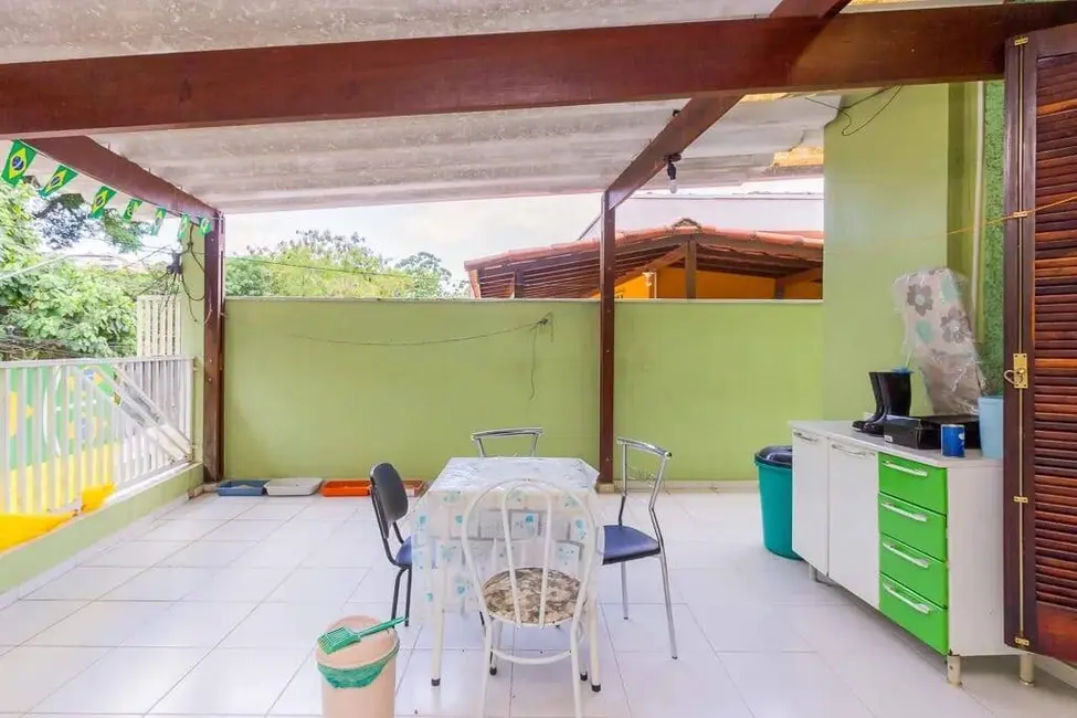 Foto 2 de Casa com 4 quartos à venda, 136m2 em Parque Casa de Pedra, São Paulo - SP