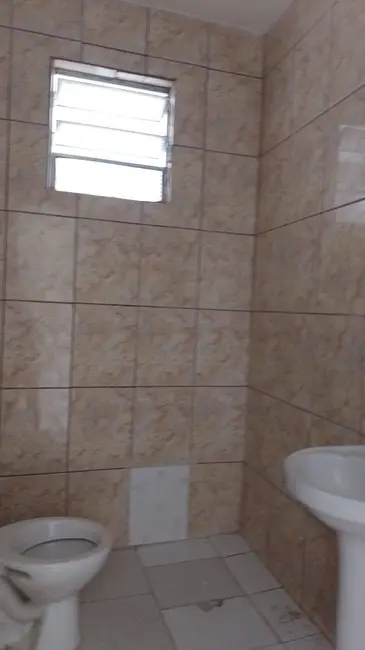 Foto 1 de Casa com 3 quartos para alugar em Jardim Valéria, Guarulhos - SP
