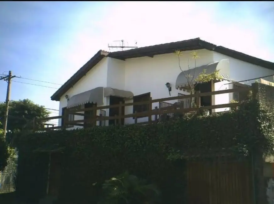 Foto 1 de Casa com 8 quartos à venda em Jardim Vila Galvão, Guarulhos - SP