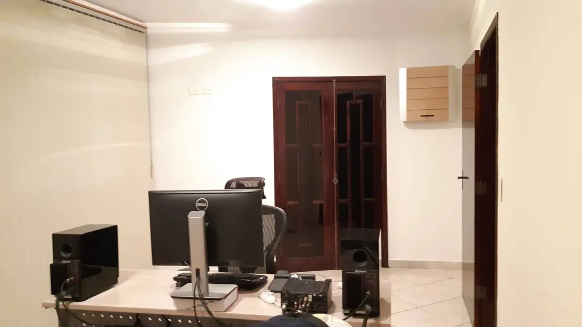 Casa com 3 quartos à venda, 164m2 em Jardim Vila Galvão, Guarulhos - SP - imagem 7 Foto 7 de Casa com 3 quartos à venda, 164m2 em Jardim Vila Galvão, Guarulhos - SP