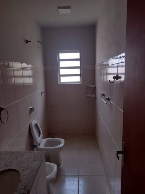 Foto 4 de Casa com 3 quartos para alugar, 160m2 em Jardim Peri, São Paulo - SP