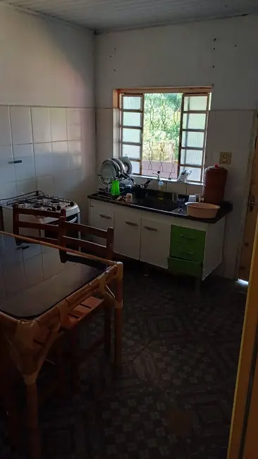 Chácara com 3 quartos à venda, 1600m2 em Guarulhos - SP - imagem 5 Foto 5 de Chácara com 3 quartos à venda, 1600m2 em Guarulhos - SP