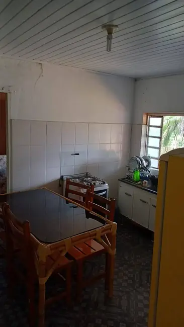 Chácara com 3 quartos à venda, 1600m2 em Guarulhos - SP - imagem 3 Foto 3 de Chácara com 3 quartos à venda, 1600m2 em Guarulhos - SP