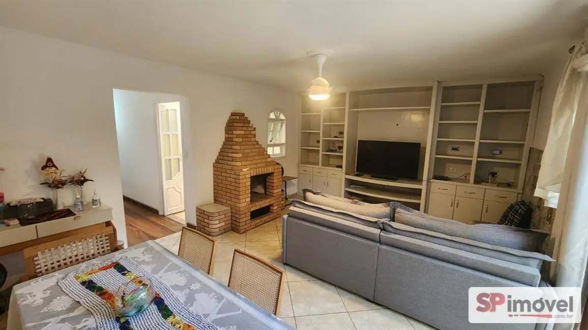 Foto 3 de Casa com 5 quartos à venda, 326m2 em Vila Yaya, Guarulhos - SP