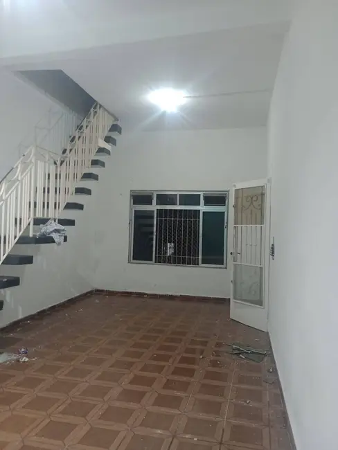 Casa com 1 quarto à venda e para alugar, 70m2 em Cidade Parque São Luiz, Guarulhos - SP - imagem 3 Foto 3 de Casa com 1 quarto à venda e para alugar, 70m2 em Cidade Parque São Luiz, Guarulhos - SP