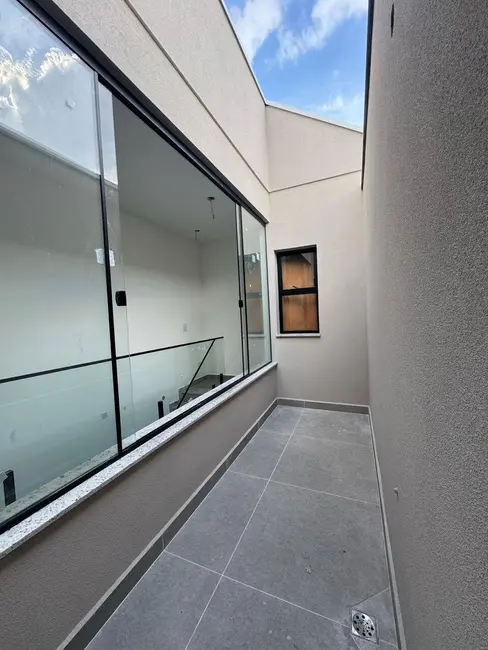 Foto 4 de Casa com 3 quartos à venda, 115m2 em Vila Isolina Mazzei, São Paulo - SP