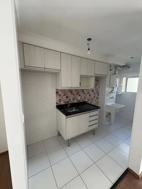 Foto 5 de Apartamento com 2 quartos para alugar em Jardim Flor da Montanha, Guarulhos - SP