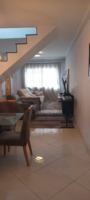 Foto 2 de Casa com 3 quartos à venda, 125m2 em Jardim Paraventi, Guarulhos - SP