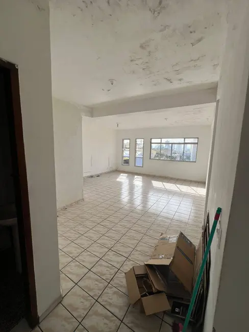 Apartamento com 3 quartos para alugar, 106m2 em Jardim Gopoúva, Guarulhos - SP - imagem 1 Foto 1 de Apartamento com 3 quartos para alugar, 106m2 em Jardim Gopoúva, Guarulhos - SP