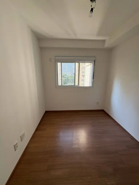 Foto 6 de Apartamento com 2 quartos para alugar, 68m2 em Jardim Flor da Montanha, Guarulhos - SP