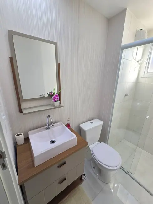 Foto 7 de Apartamento com 2 quartos para alugar, 90m2 em Vila Carmosina, São Paulo - SP