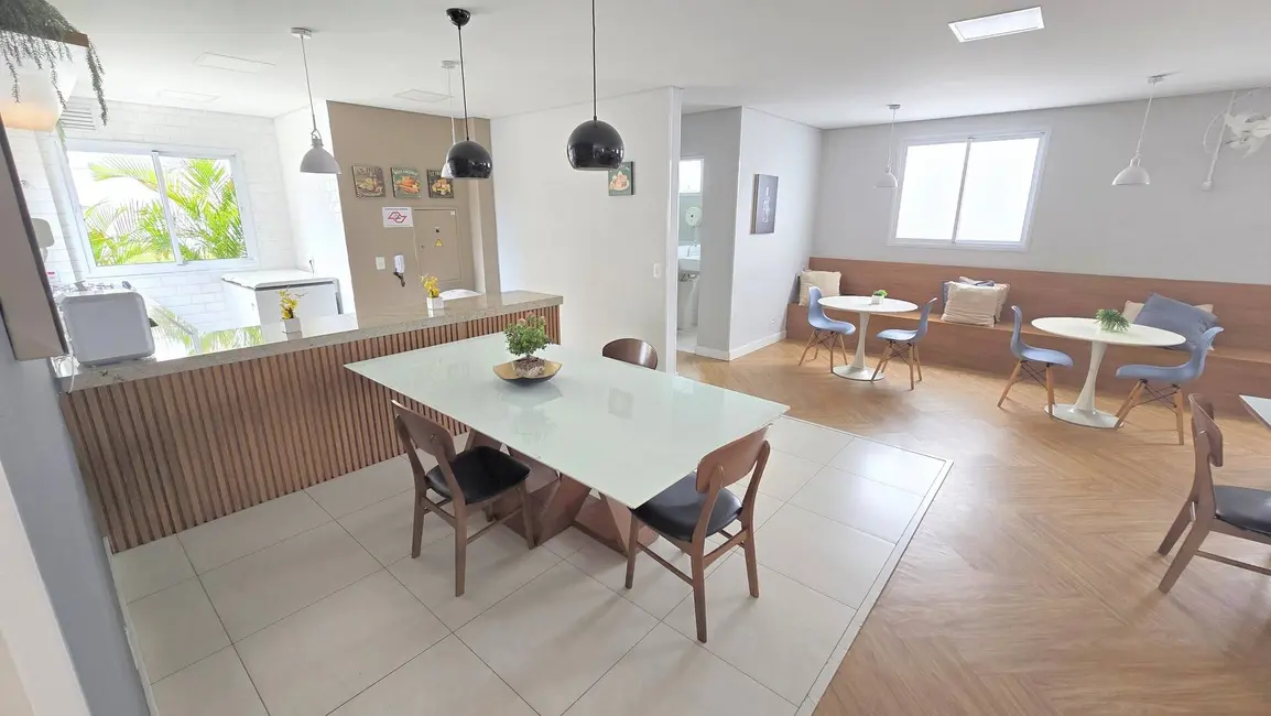 Foto 9 de Apartamento com 2 quartos para alugar, 90m2 em Vila Carmosina, São Paulo - SP