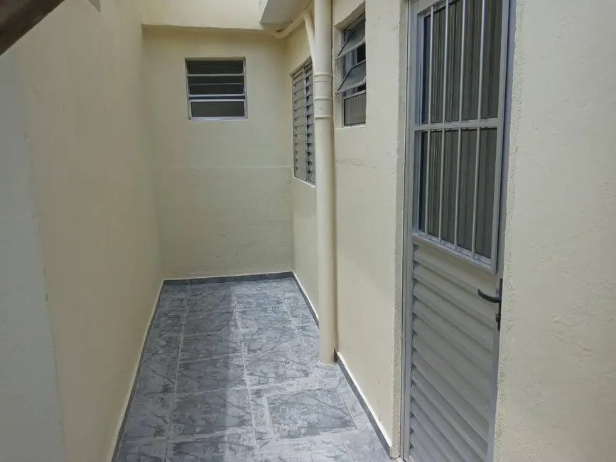 Casa com 2 quartos à venda, 175m2 em Gopoúva, Guarulhos - SP - imagem 3 Foto 3 de Casa com 2 quartos à venda, 175m2 em Gopoúva, Guarulhos - SP