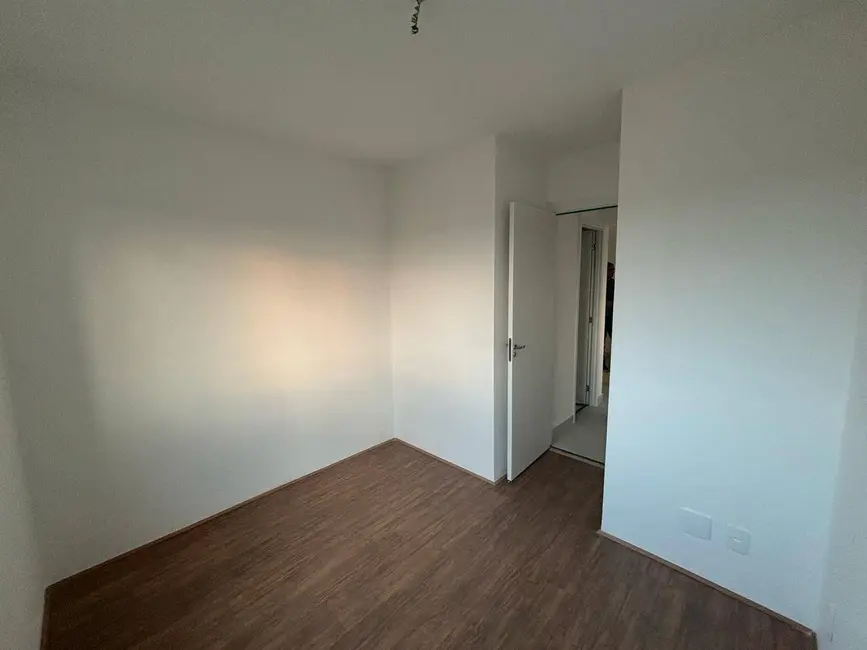 Apartamento com 2 quartos para alugar, 32m2 em Guarulhos - SP - imagem 4 Foto 4 de Apartamento com 2 quartos para alugar, 32m2 em Guarulhos - SP