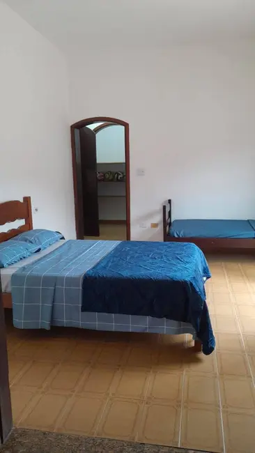 Foto 6 de Casa com 4 quartos à venda e para alugar, 2517300m2 em Jardim do Trevo, Atibaia - SP