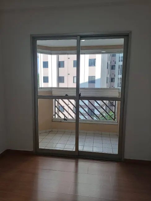 Foto 4 de Apartamento com 3 quartos para alugar em Vila Carrão, São Paulo - SP