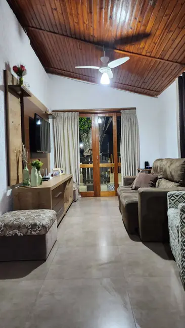 Casa com 2 quartos à venda, 150m2 em Chácaras Maringá, Atibaia - SP - imagem 9 Foto 9 de Casa com 2 quartos à venda, 150m2 em Chácaras Maringá, Atibaia - SP